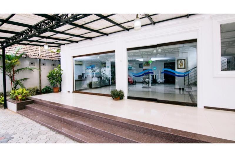 מלון Kochi Centre Point מראה חיצוני תמונה
