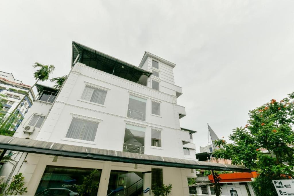 מלון Kochi Centre Point מראה חיצוני תמונה
