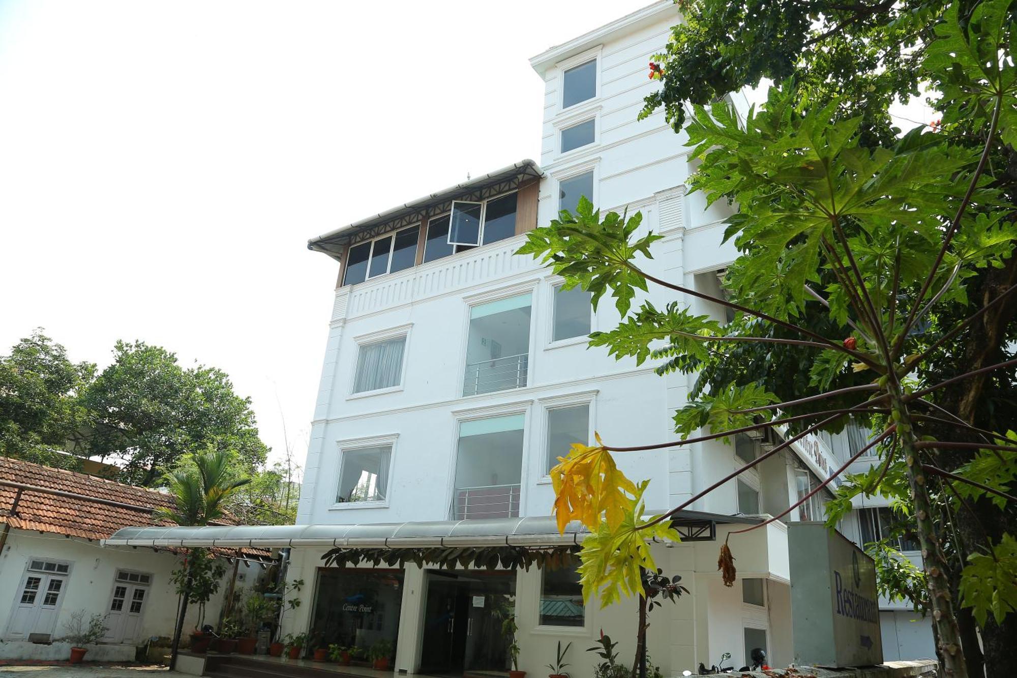 מלון Kochi Centre Point מראה חיצוני תמונה